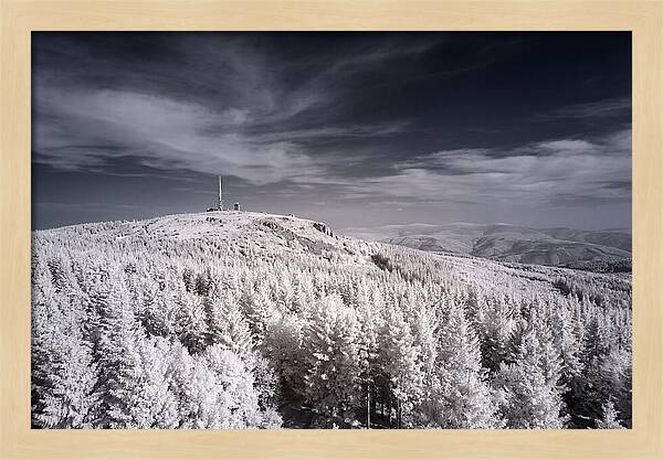 Dusk Embrace Of Brocken Mountain