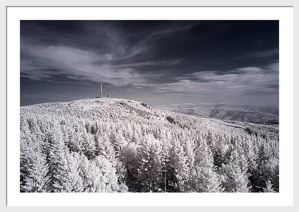 Dusk Embrace Of Brocken Mountain