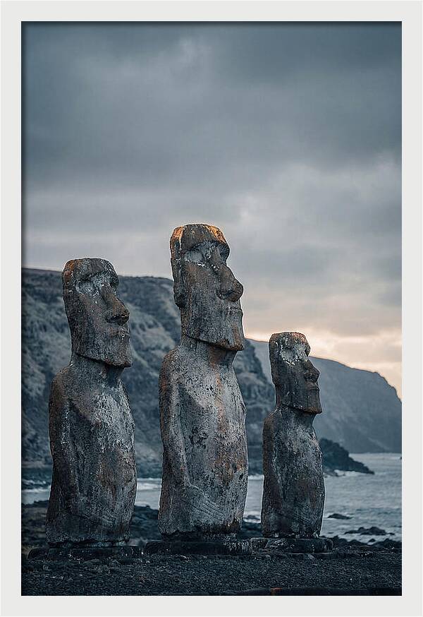 Easter Island Moai Statues At Ahu Tongariki