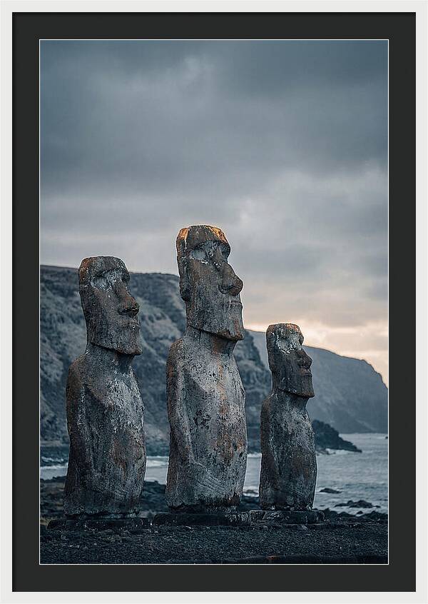 Easter Island Moai Statues At Ahu Tongariki