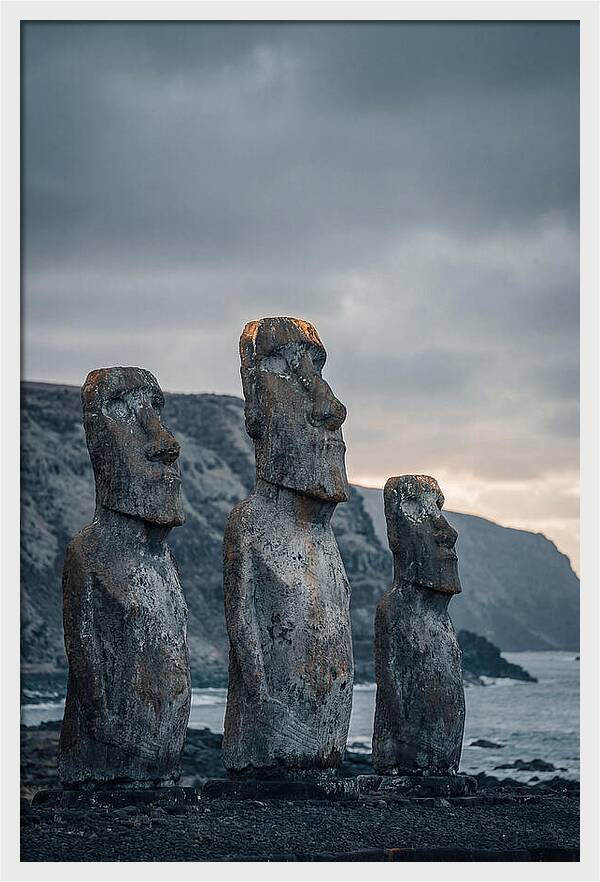 Easter Island Moai Statues At Ahu Tongariki