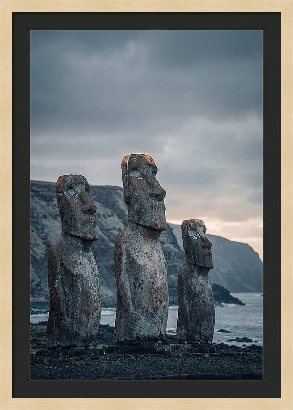 Easter Island Moai Statues At Ahu Tongariki