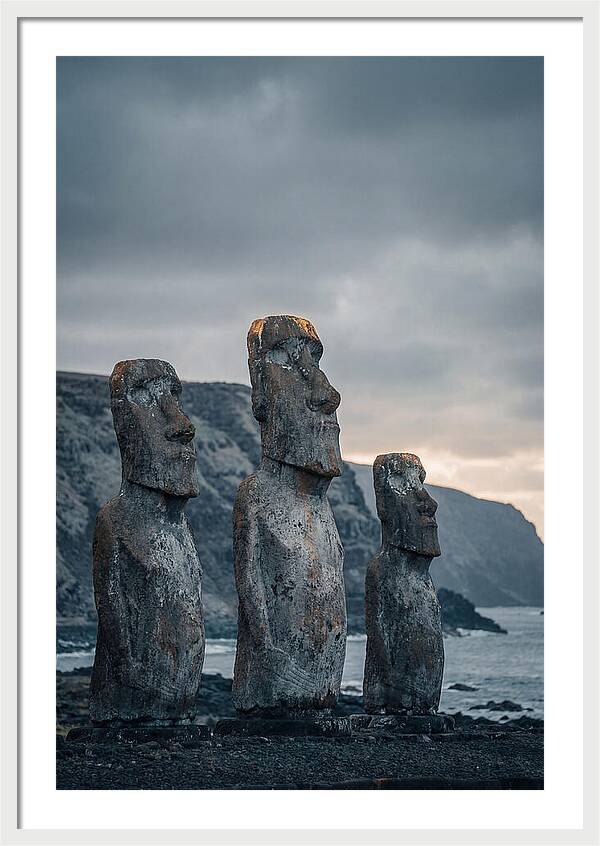 Easter Island Moai Statues At Ahu Tongariki