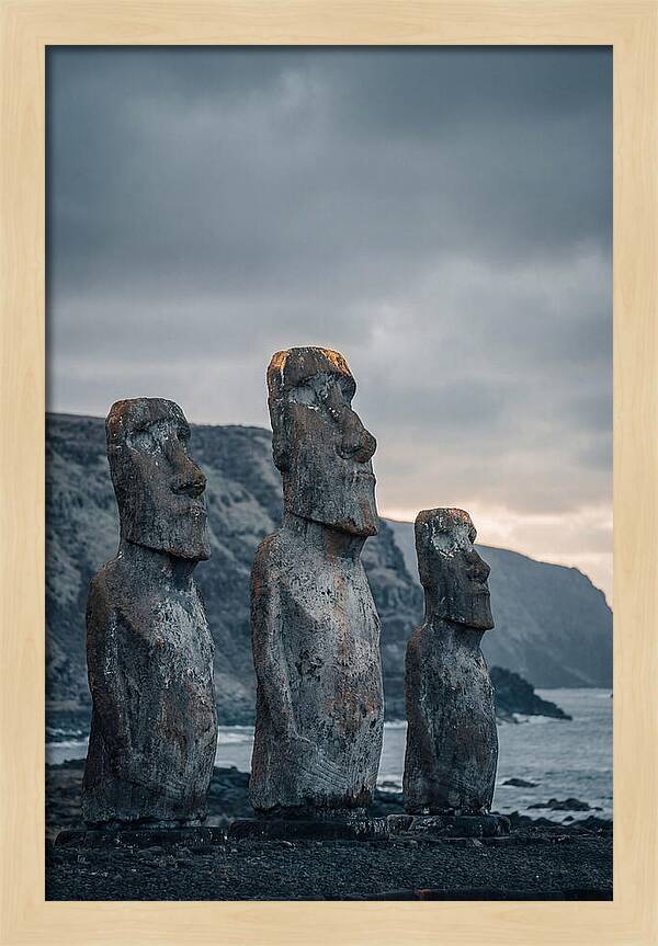 Easter Island Moai Statues At Ahu Tongariki
