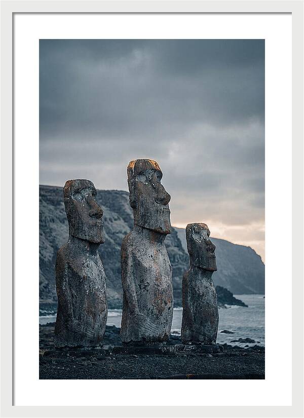 Easter Island Moai Statues At Ahu Tongariki