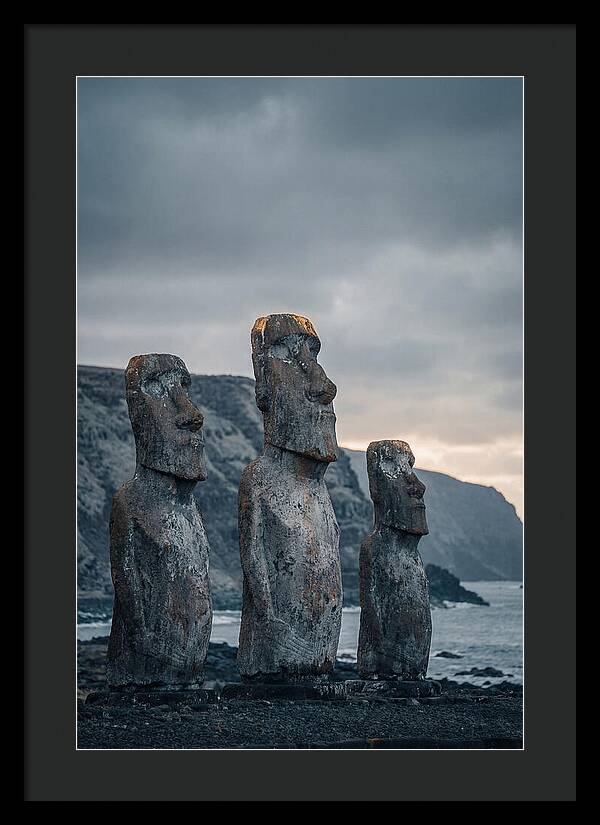 Easter Island Moai Statues At Ahu Tongariki