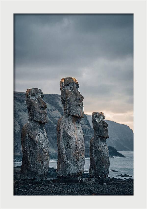 Easter Island Moai Statues At Ahu Tongariki