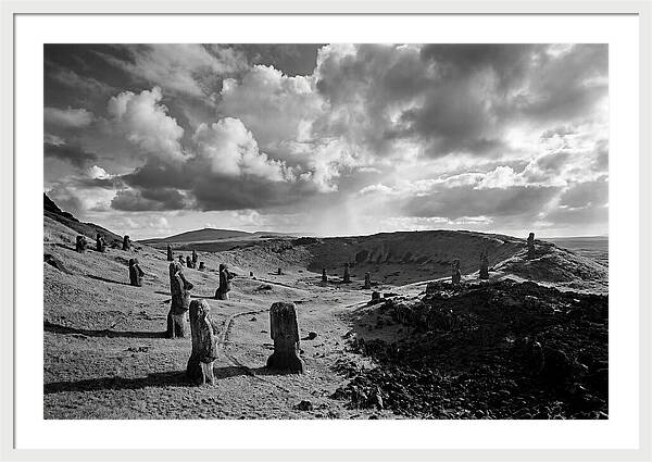 Easter Island Moai Vista