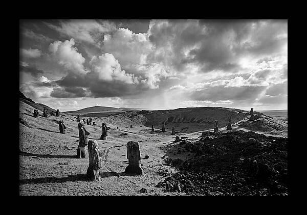 Easter Island Moai Vista