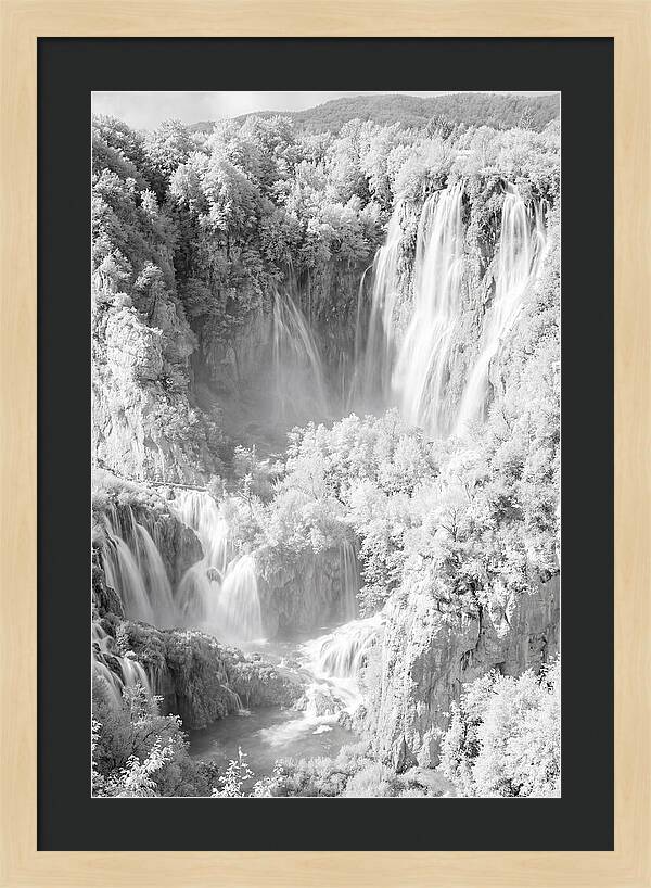Enchanting Veliki Slap Falls