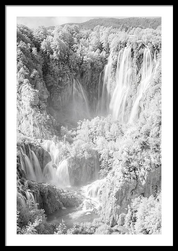 Enchanting Veliki Slap Falls