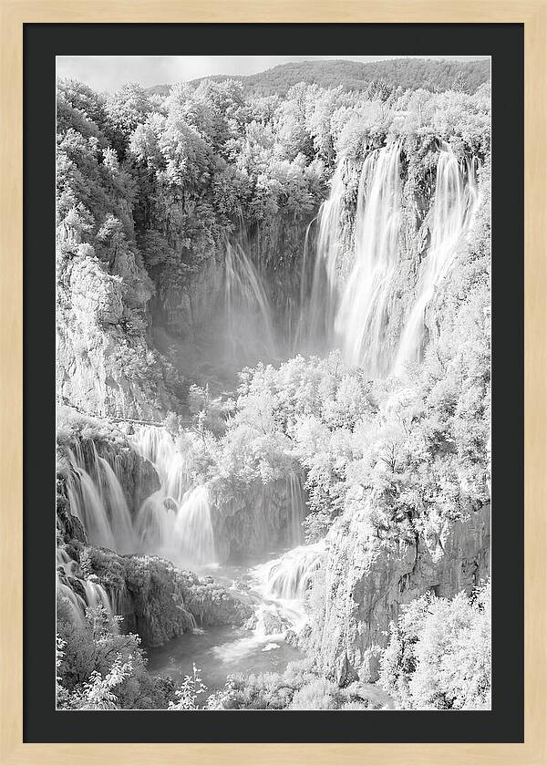 Enchanting Veliki Slap Falls