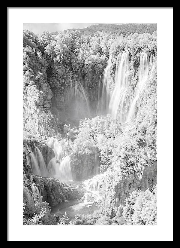 Enchanting Veliki Slap Falls