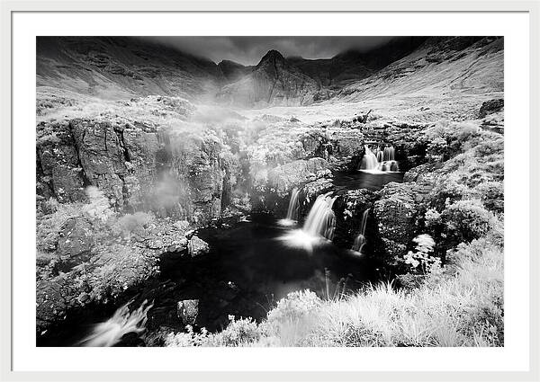 Enchanting Waters Of Skye