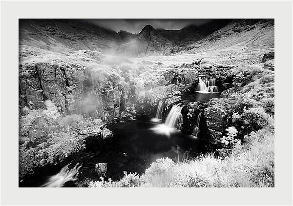 Enchanting Waters Of Skye