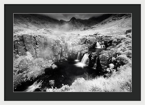 Enchanting Waters Of Skye