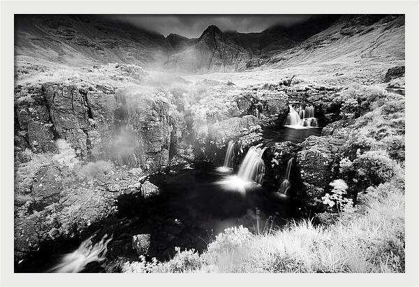 Enchanting Waters Of Skye