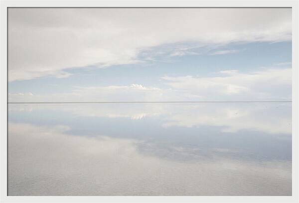 Endless Reflections In Salar De Uyuni