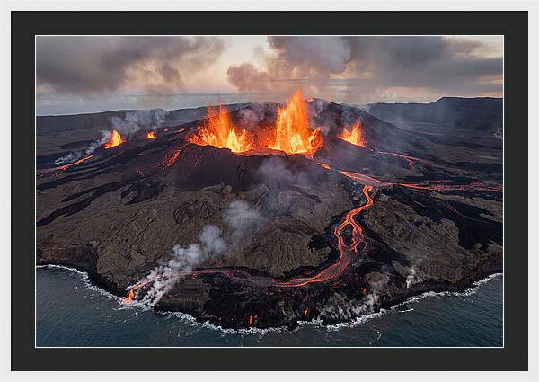 Eruption Of Piton De La Fournaise