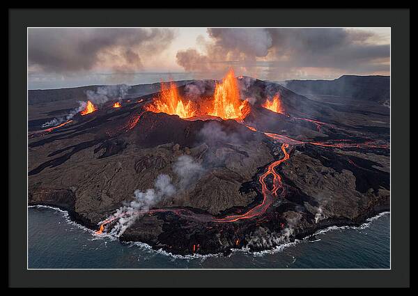 Eruption Of Piton De La Fournaise