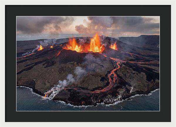 Eruption Of Piton De La Fournaise