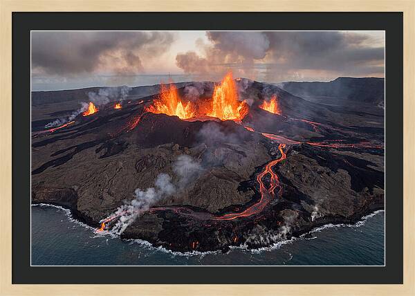 Eruption Of Piton De La Fournaise