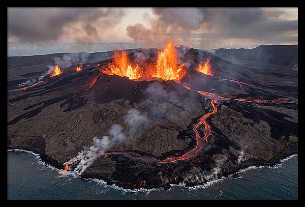 Eruption Of Piton De La Fournaise