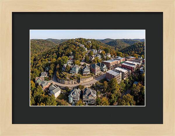 Eureka Springs Victorian Vista