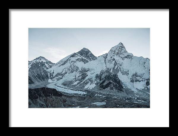 Everests Majestic Peaks