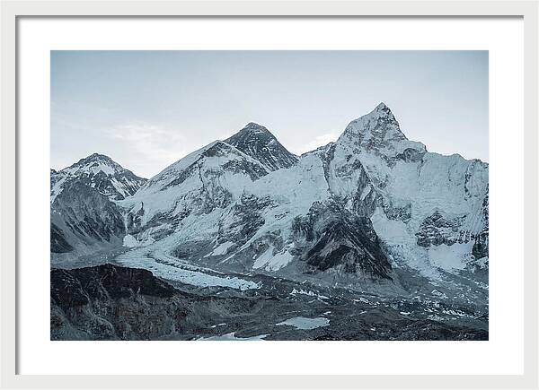 Everests Majestic Peaks