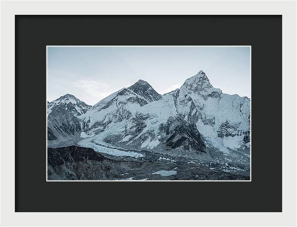 Everests Majestic Peaks