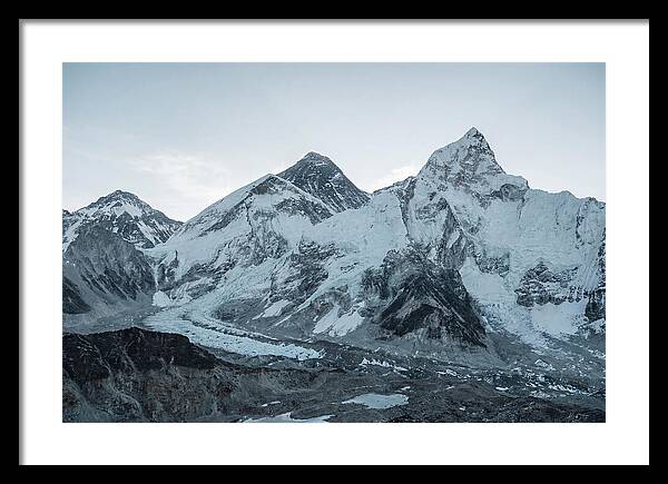 Everests Majestic Peaks