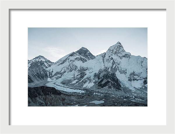 Everests Majestic Peaks