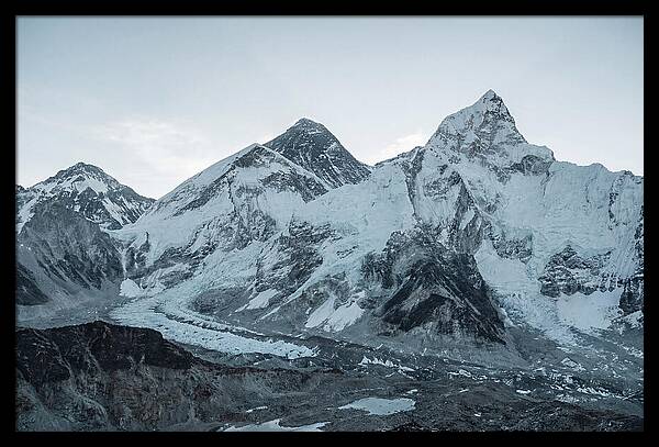 Everests Majestic Peaks