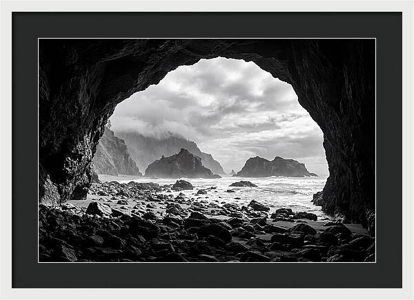 Fingals Cave Coastal Vista