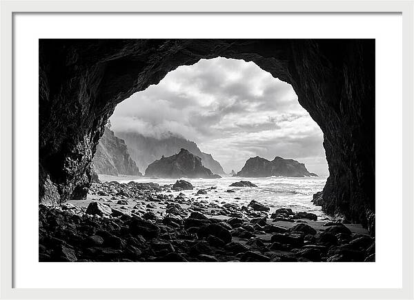 Fingals Cave Coastal Vista