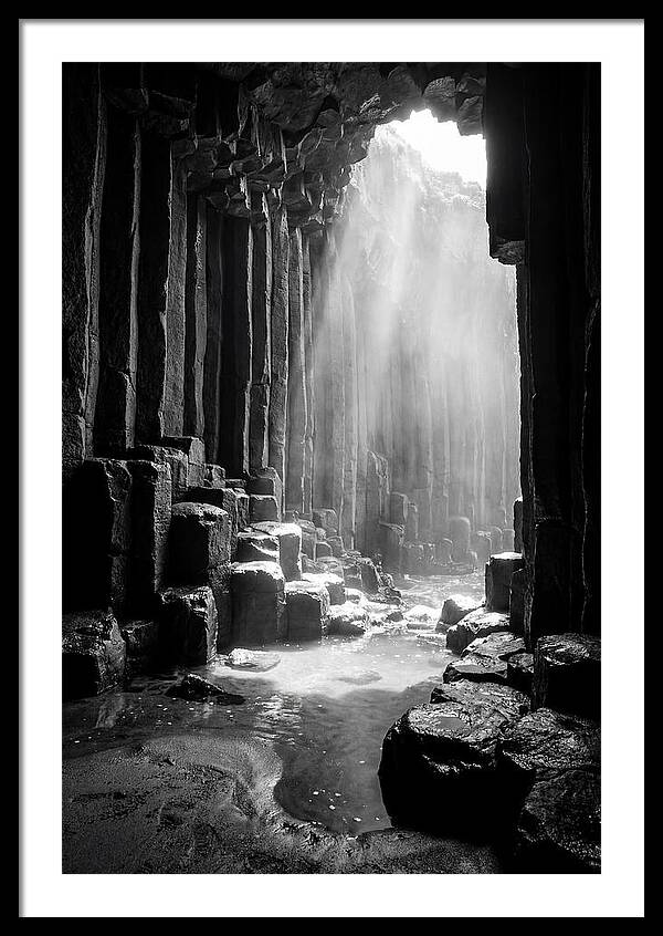 Fingals Cave Drama
