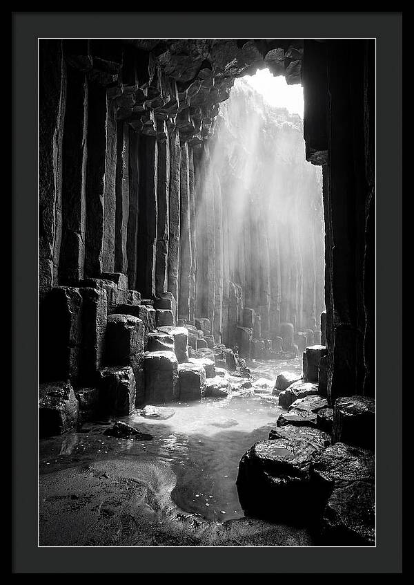 Fingals Cave Drama