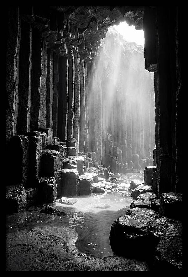 Fingals Cave Drama