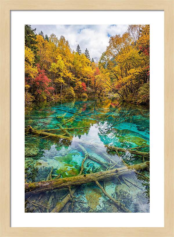 Five Flower Lake In Autumn