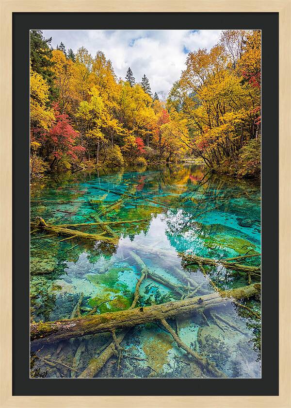 Five Flower Lake In Autumn