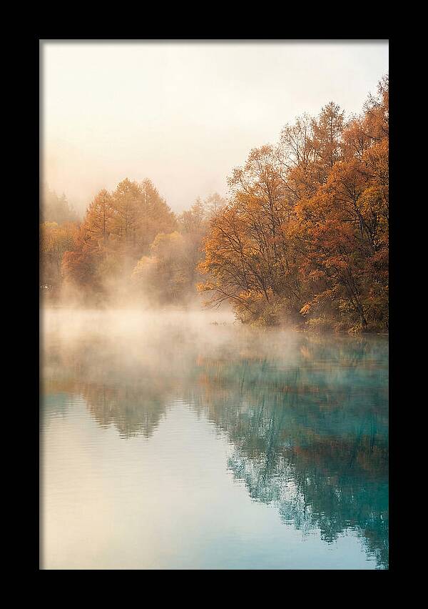 Five Flower Lake In Autumn