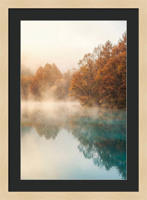 Five Flower Lake In Autumn