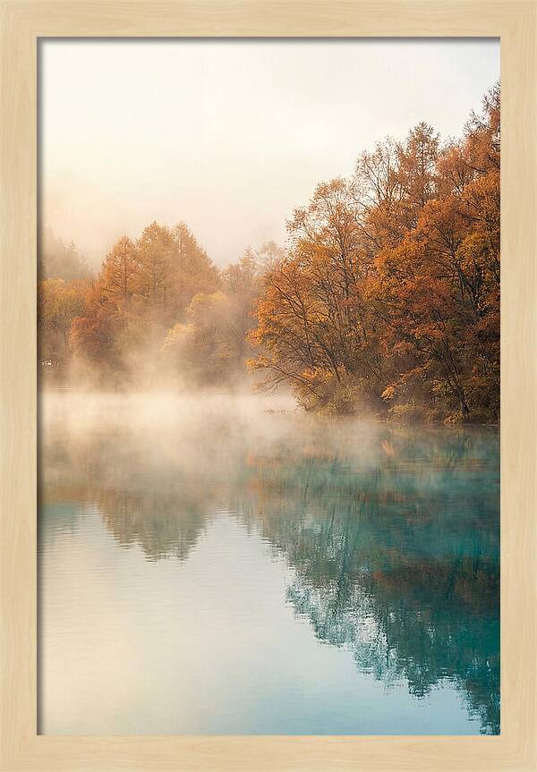 Five Flower Lake In Autumn