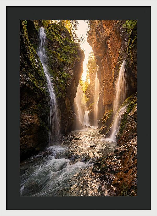 Flume Gorge Waterfall Serenity