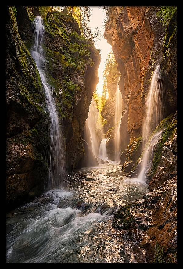 Flume Gorge Waterfall Serenity