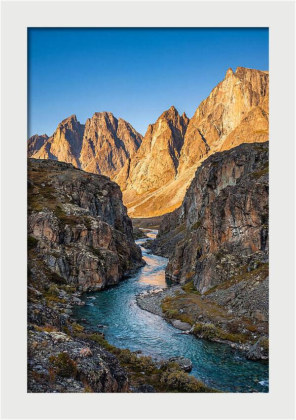 Gates Of The Arctic Majesty