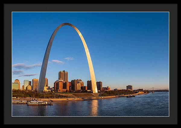 Gateway Arch Against The Skyline