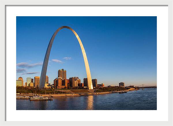 Gateway Arch Against The Skyline