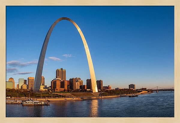 Gateway Arch Against The Skyline